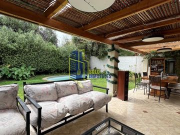 QUEBRADA DE MACUL CON AV. CONSISTORIAL