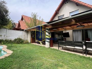 QUEBRADA DE MACUL CON AV. CONSISTORIAL