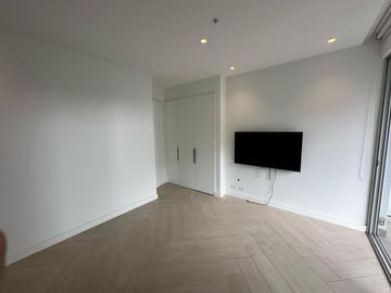 Suite en Venta con Balcón y Vista a la González Suárez