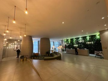 Suite en Venta con Balcón y Vista a la González Suárez