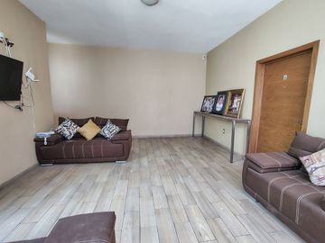 CASA EN VENTA EN LA COLONIA SAN RAFAEL