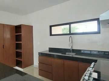 Casa en venta en el Norte de Mérida con piscina