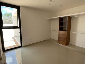 Venta de casa de una planta en Conkal dentro de privada