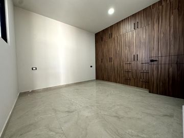 Casa en  venta con 4 recamaras en Parque Chiapas Lomas de Angelopolis Puebla