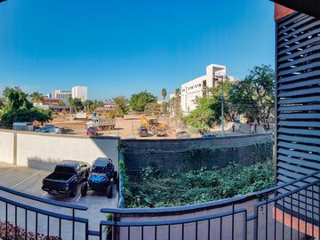 Departamento Amueblado en  Venta en Zoho Skies cerca a playa.