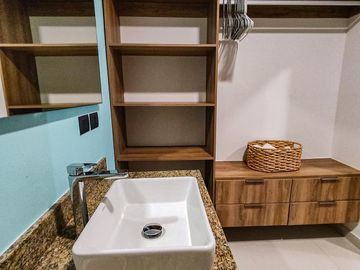 Departamento Amueblado en  Venta en Zoho Skies cerca a playa.