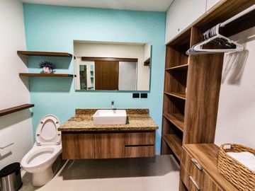 Departamento Amueblado en  Venta en Zoho Skies cerca a playa.