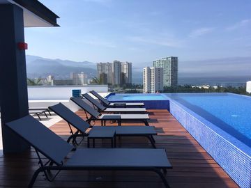 Departamento Amueblado en  Venta en Zoho Skies cerca a playa.
