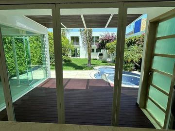 Casa en venta en el Fracc. Santa Cruz Guadalupe