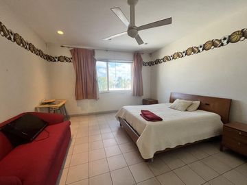 Casa para desarrollo vertical o corporativo en venta en Col. México Nte