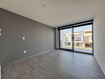 CASA EN VENTA EN FRACCIONAMIENTO CORTIJO SAN DIEGO, ZONA SAN PEDRO CHOLULA