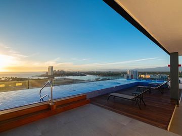 Departamento en Venta en Zoho Skies cer a de playa con Rooftop.