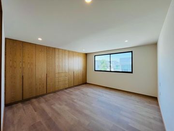 Casa en  venta de 4 recamaras junto al nuevo Chedraui Lomas de Angelopolis