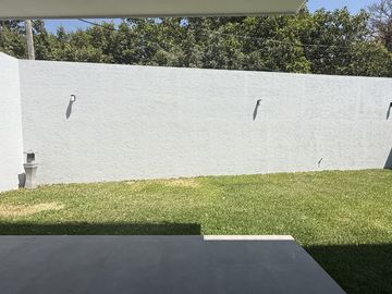 En privada de 4 casas