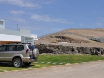 EXCELENTE TERRENO EN PLAYA LAS PALMERAS -020975