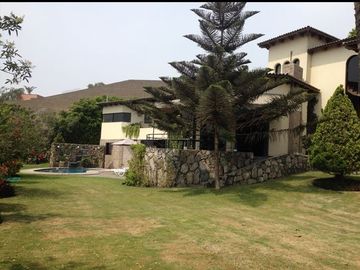 ESPECTACULAR CASA EN LA CUMBRE CASUARINAS - 022563