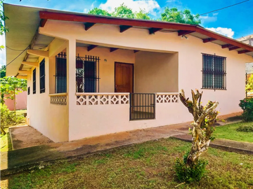 LA CHORRERA / GUDALUPE / 1,382M2 / DOS CASAS / 5 HABITACIONES