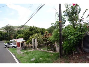 LA CHORRERA / GUDALUPE / 1,382M2 / DOS CASAS / 5 HABITACIONES