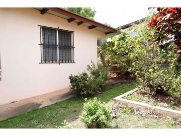 LA CHORRERA / GUDALUPE / 1,382M2 / DOS CASAS / 5 HABITACIONES