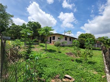 LA CHORRERA / GUDALUPE / 1,382M2 / DOS CASAS / 5 HABITACIONES