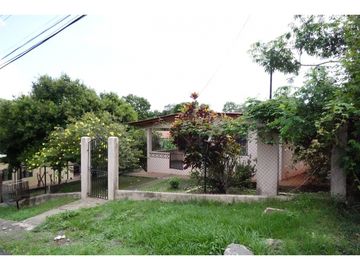 LA CHORRERA / GUDALUPE / 1,382M2 / DOS CASAS / 5 HABITACIONES