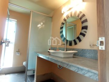 CASA INDEPENDIENTE DE VENTA EN EL VALLE DE LOS CHILLOS