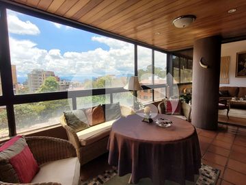 DEPARTAMENTO EN VENTA SECTOR ORDOÑEZ LAZO, CUENCA