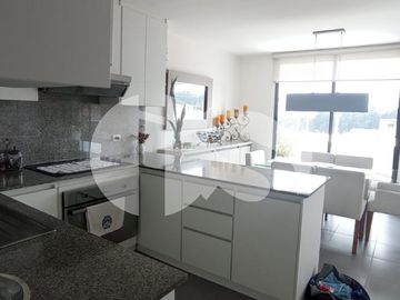 CASA DE VENTA EN CONJUNTO SECTOR CONOCOTO LOS CHILLOS