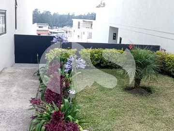 CASA DE VENTA EN CONJUNTO SECTOR CONOCOTO LOS CHILLOS