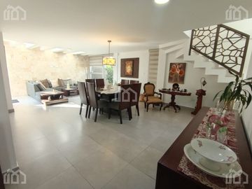 CASA EN VENTA VALLE DE LOS CHILLOS CERCA A LA ESPE