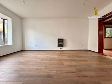 QUILPUE VENDE CASA 3D 2B DOS PISOS CENTRO