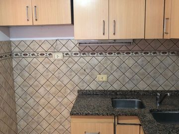 VENTA DE DEPARTAMENTO EN Caseros