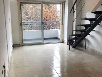 VENTA DE DEPARTAMENTO EN Caseros