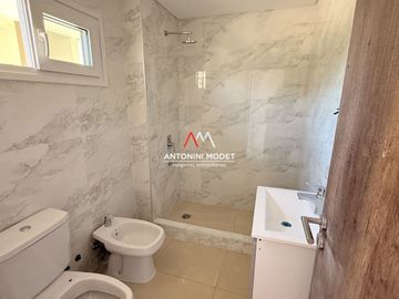VENTA DE CASA EN La lonja