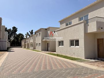 VENTA DE CASA EN La lonja