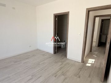 VENTA DE CASA EN La lonja