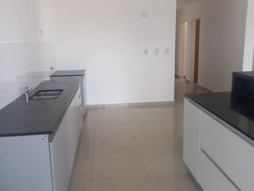 Semipiso en alquiler en Bernal Centro