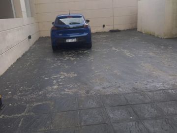 Semipiso en alquiler en Bernal Centro