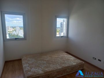 Semipiso en alquiler en Bernal Centro