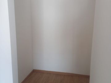 Semipiso en alquiler en Bernal Centro