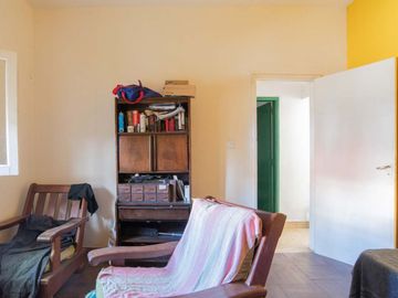 VENTA CASA 3 AMBIENTES TERRAZA JARDÍN SAN MARTIN