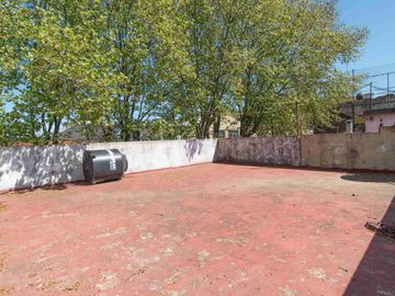 VENTA CASA 3 AMBIENTES TERRAZA JARDÍN SAN MARTIN