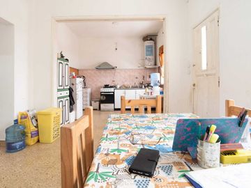 VENTA CASA 3 AMBIENTES TERRAZA JARDÍN SAN MARTIN