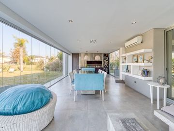 Casa en Saint Thomas Este al Golf - Canning