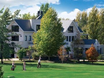 Casa en Saint Thomas Este al Golf - Canning