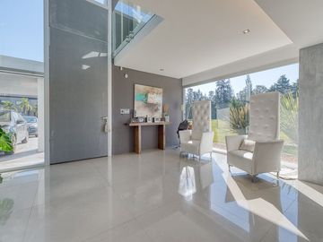 Casa en Saint Thomas Este al Golf - Canning