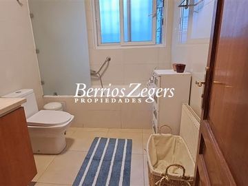 Casa en Venta en Las Arañas/ContryClub/Banco Central/Bilbao