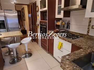 Casa en Venta en Las Arañas/ContryClub/Banco Central/Bilbao
