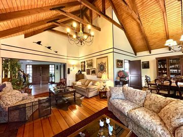 Casa en venta en CURICÓ