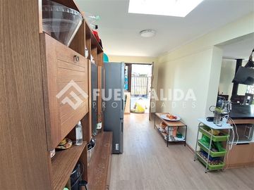 Casa en Venta en Martin Rivas/ Av.Tobalaba